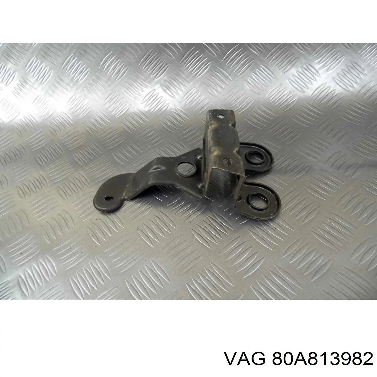  80A813982 VAG