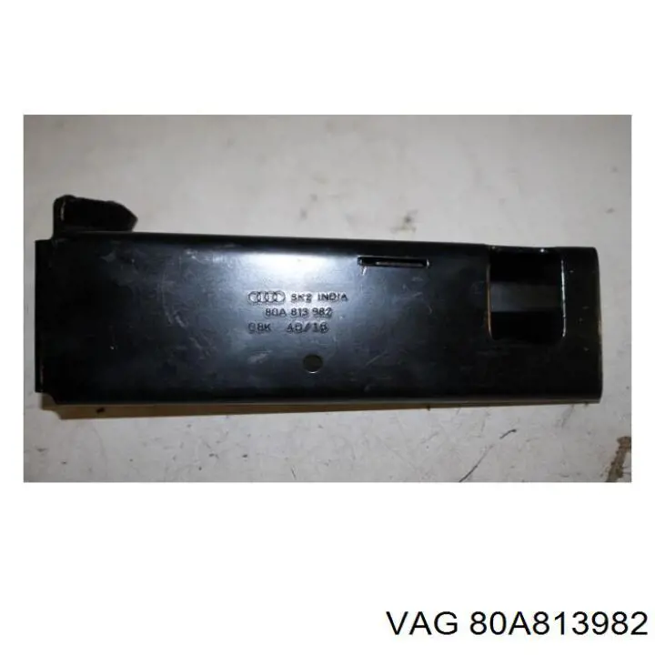 80A813982 VAG 