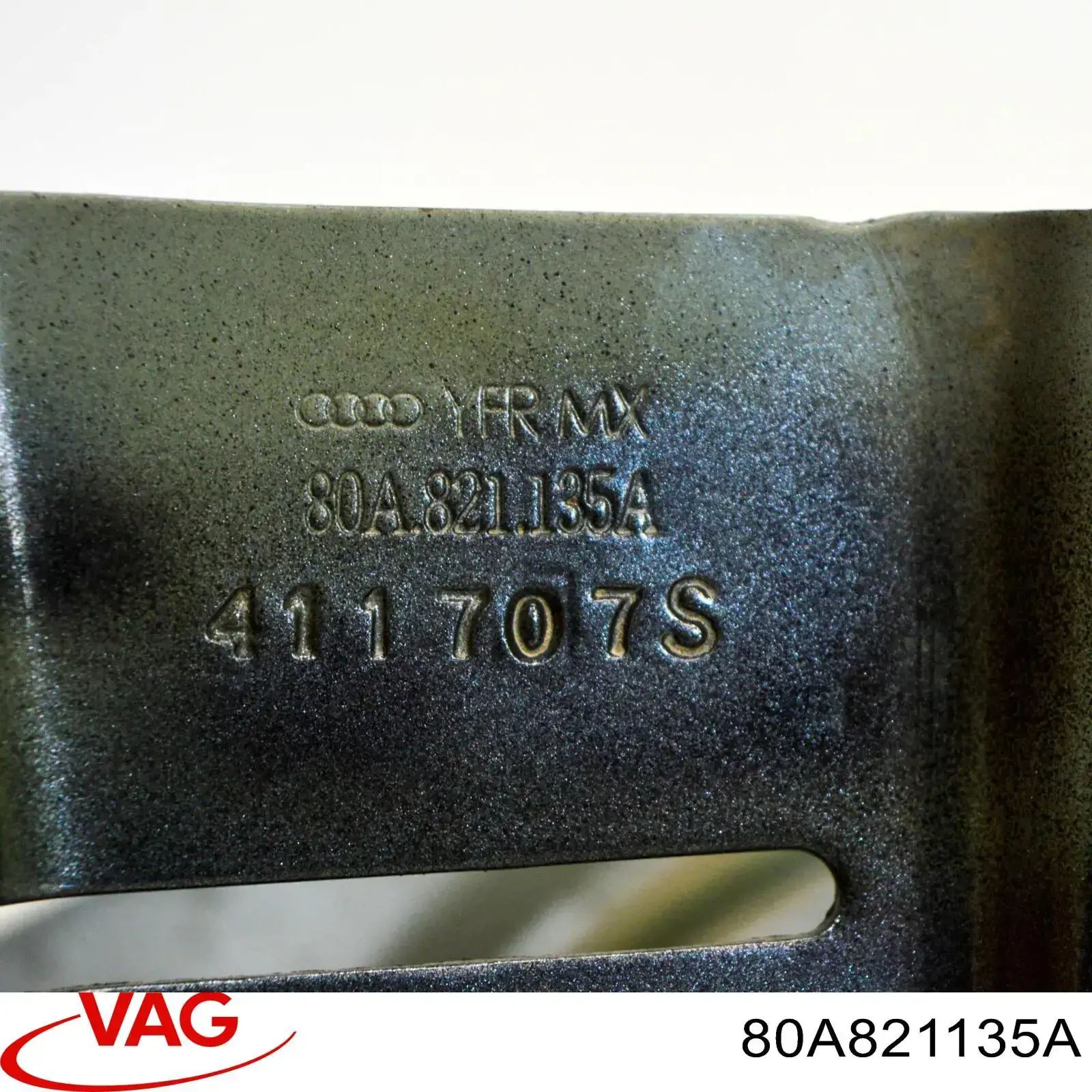 Кронштейн кріплення крила переднього лівого, передній 4max 7802030036381P ціна, від 68.76 USD