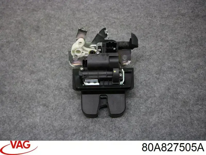 Замок дверей багажника VAG 80A827505A ціна, від 60.97 USD