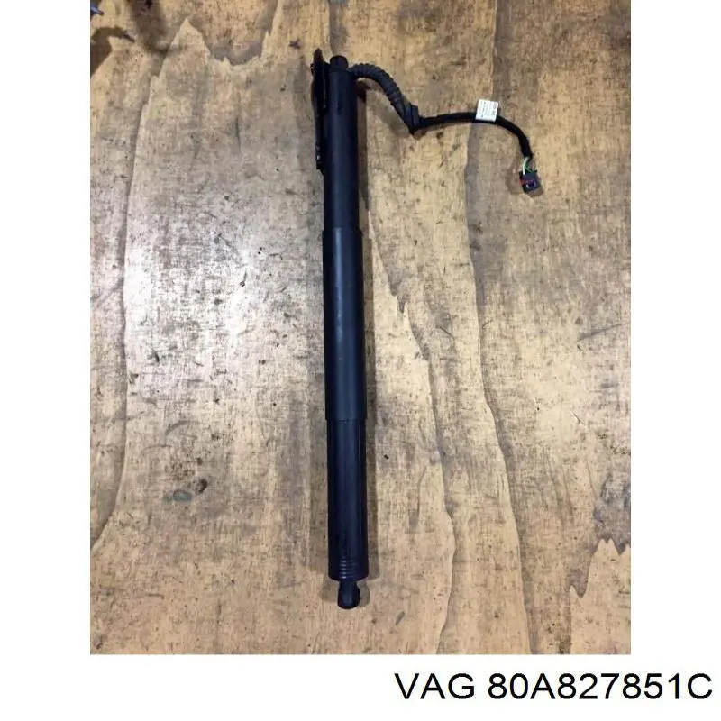 Амортизатор двері задньої VAG 80A827851C ціна, від 50.66 USD