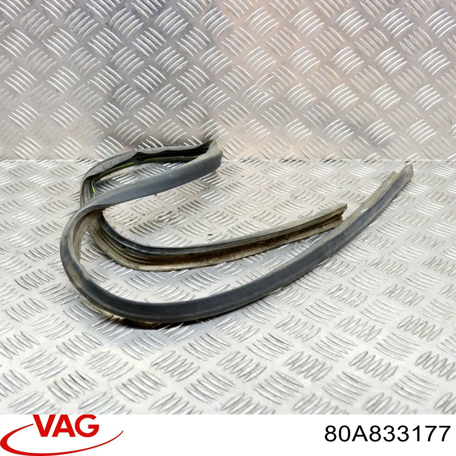  80A833177 VAG