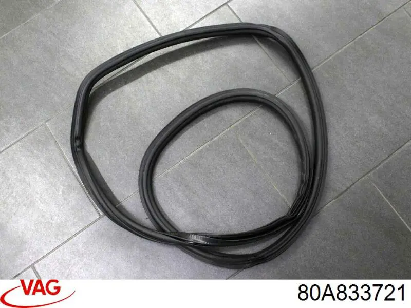 80A833721 VAG 