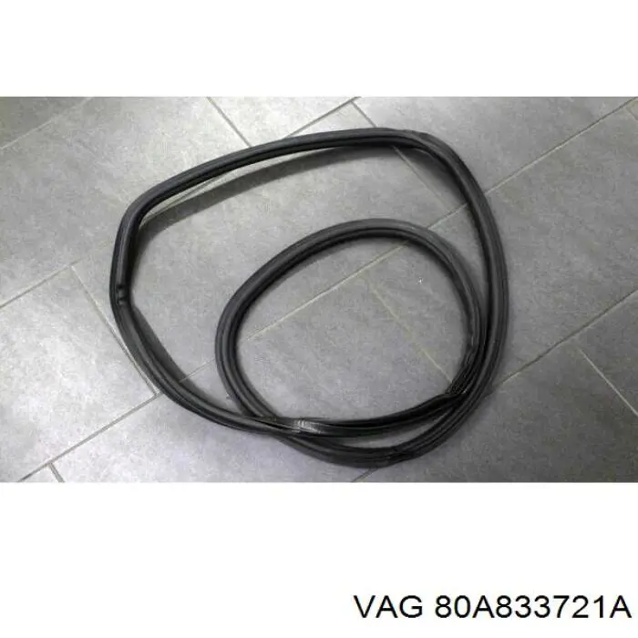Ущільнювач двері задньої (на кузові) VAG 80A833721E ціна, від 19.00 USD