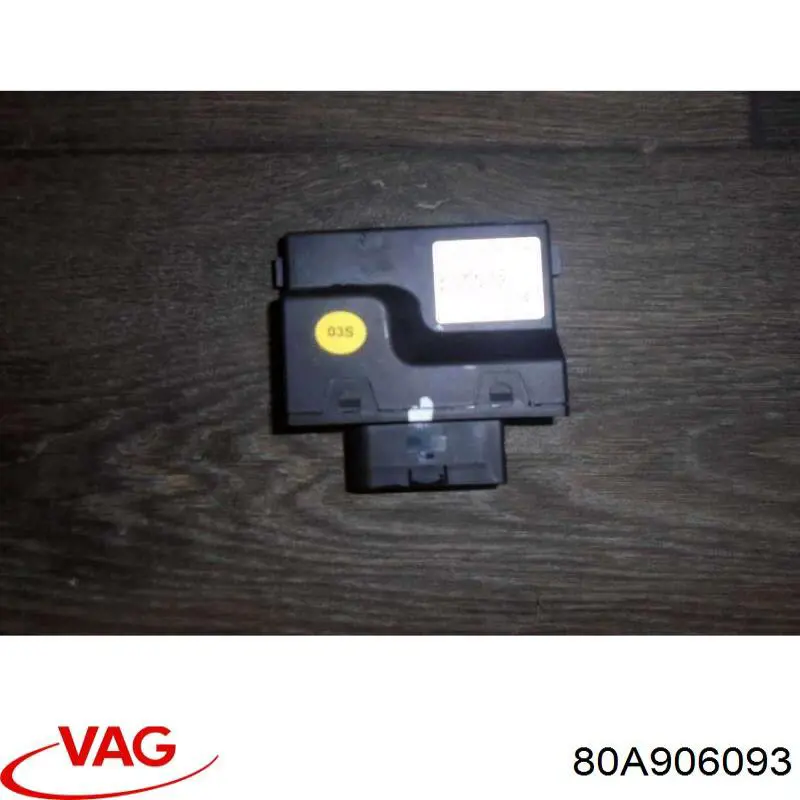 Модуль (блок) управління паливного насоса VAG 80A906093 ціна, від 12.67 USD