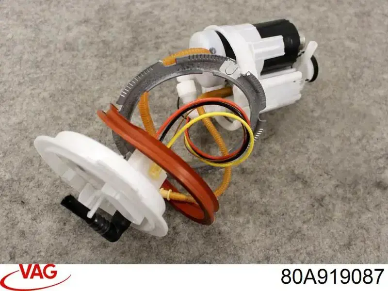 Паливний насос VAG 4M0919087E