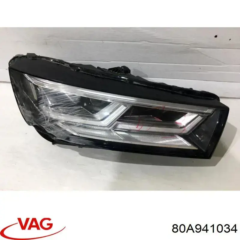 Купити 80A941034 VAG Фара правая