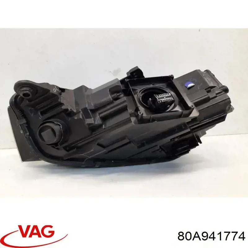 Фара правая Magneti Marelli 710815019008 ціна, від 798.15 USD