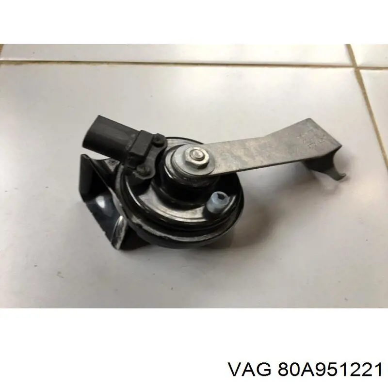  VAG 80A951221 ціна, від 54.84 USD