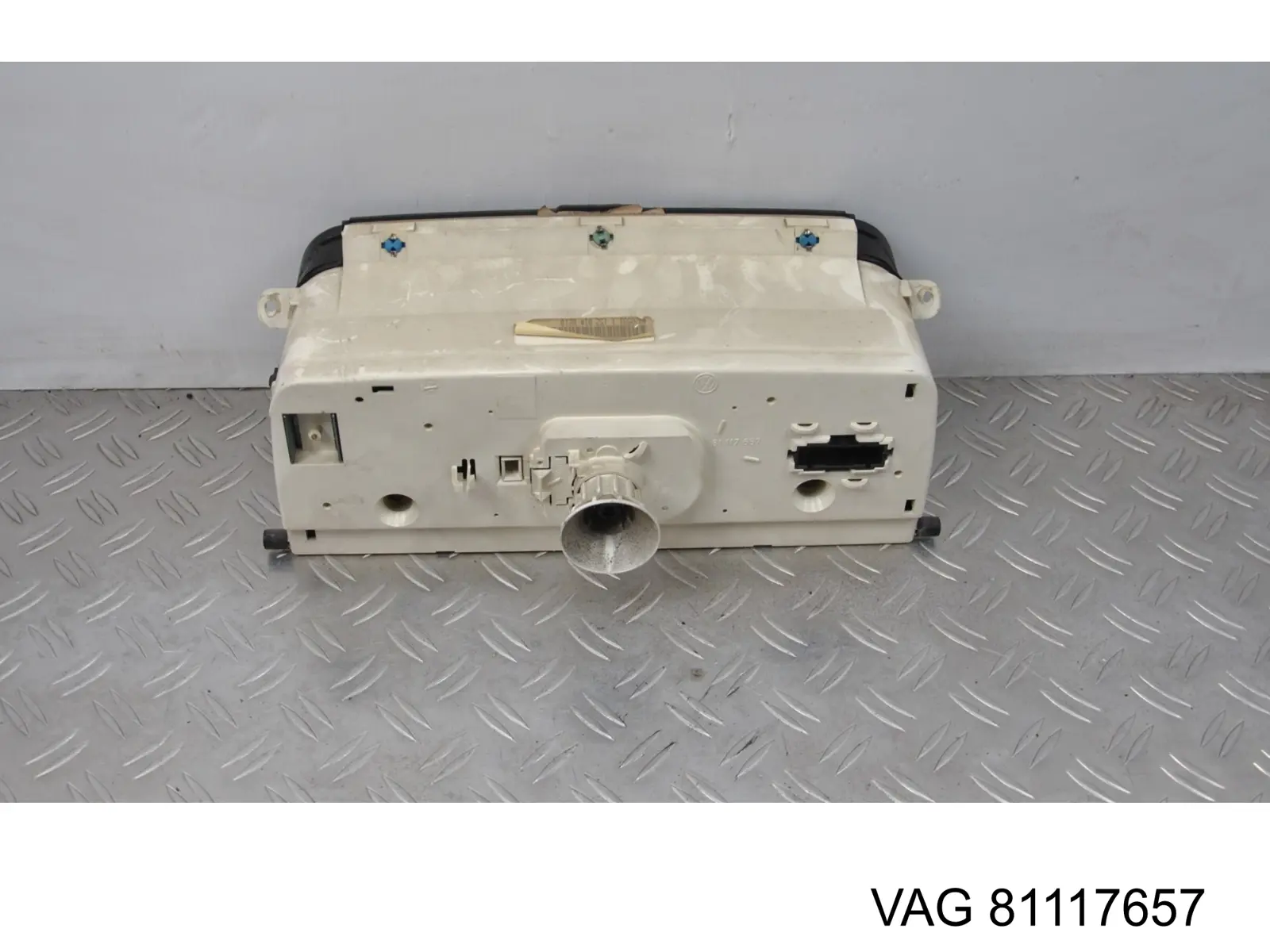 81117657 VAG 