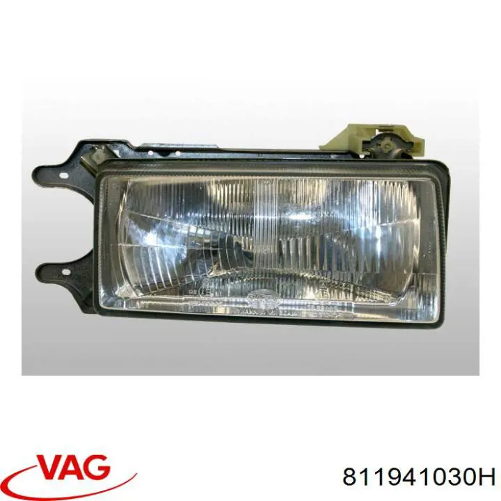Фара права 811941030J VAG