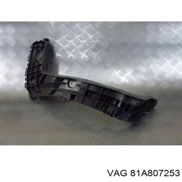 Купити 81A807253 VAG Направляюча заднього бампера, ліва