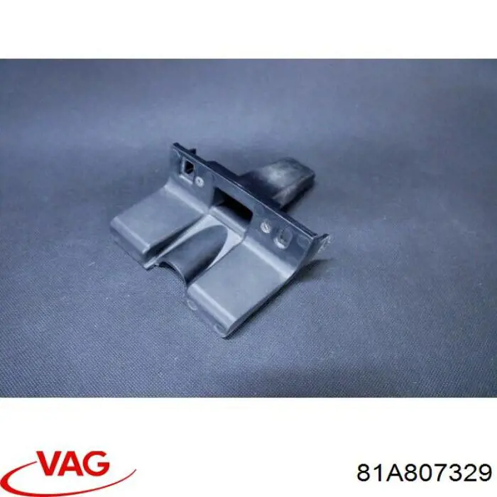 Лівий кронштейн заднього бампера VAG 81A807329A