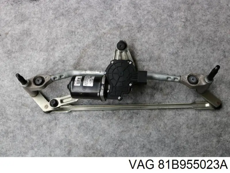 Трапеція рульова в зборі VAG 81B955023A ціна, від 212.79 USD