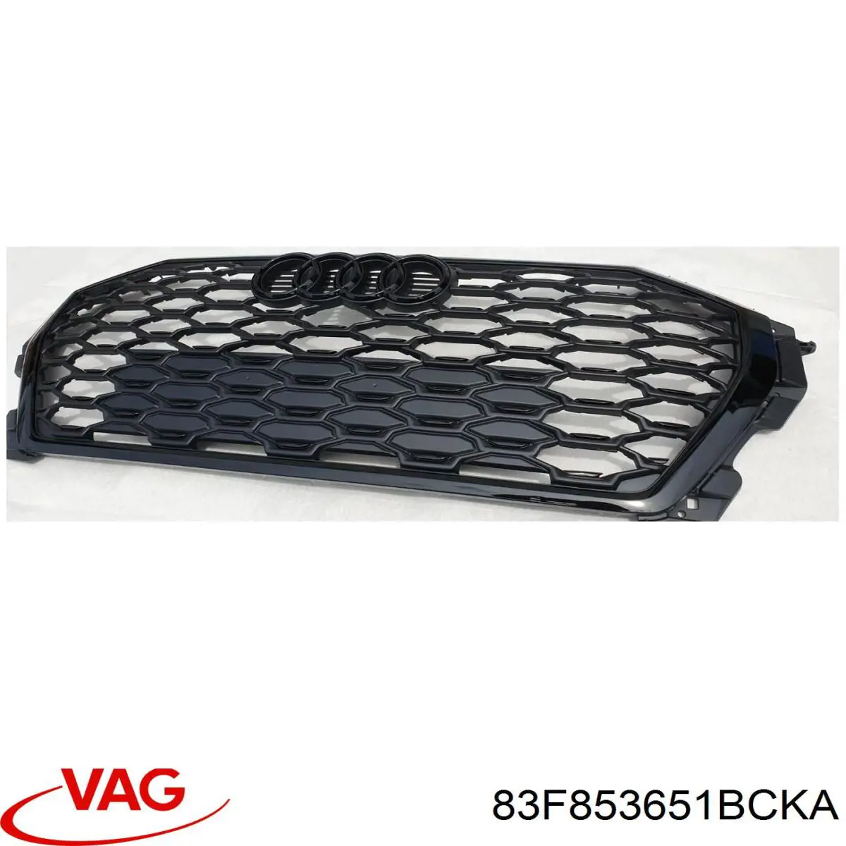 83F853651BCKA VAG Решітка радіатора