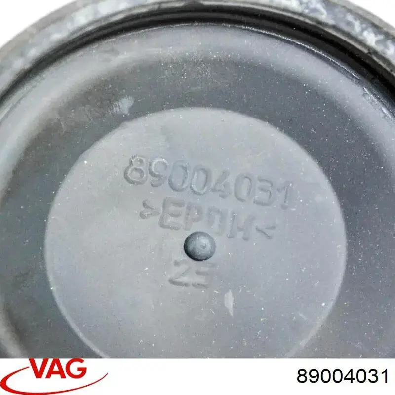 89004031 VAG Кришка фари, задня