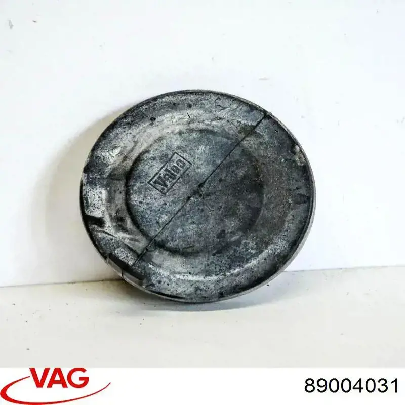 Кришка фари, задня VAG 89004031 ціна, від 3.67 USD