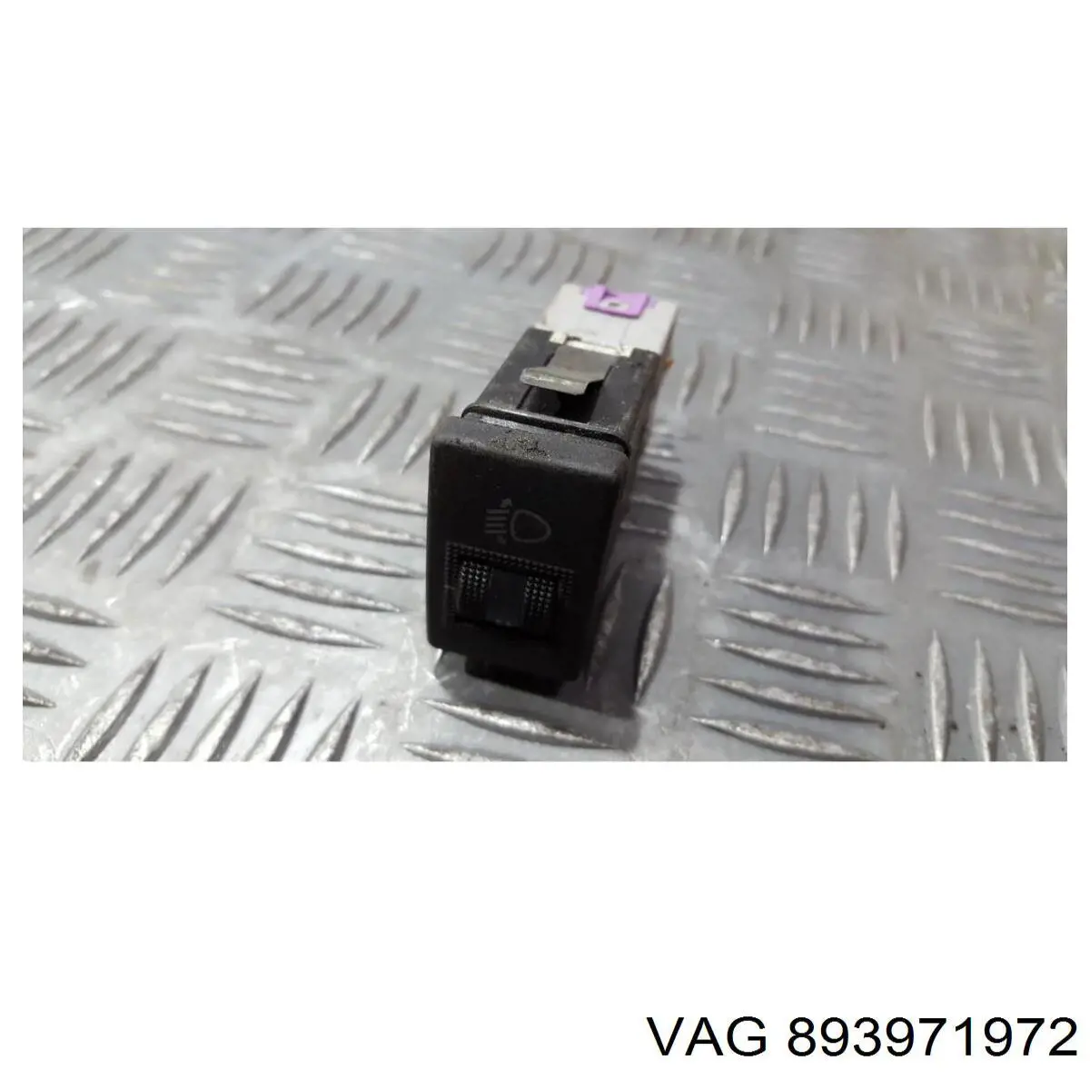  VAG 893971972 ціна, від 2.82 USD