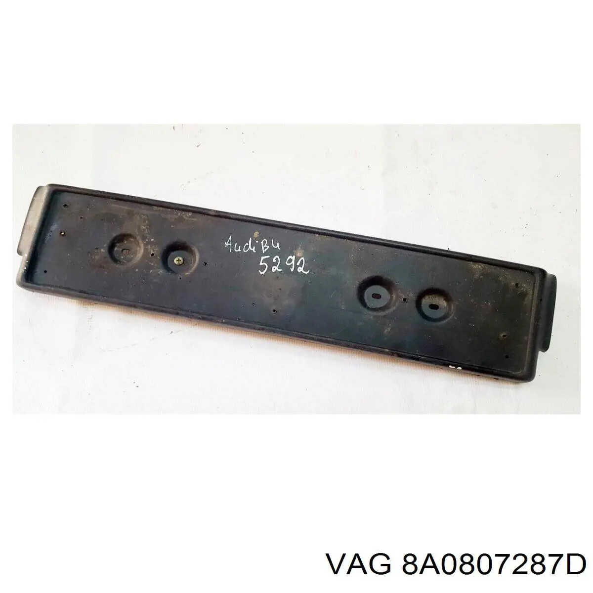 Кріплення переднього номера автомобіля VAG 8A0807287D ціна, від 8.39 USD