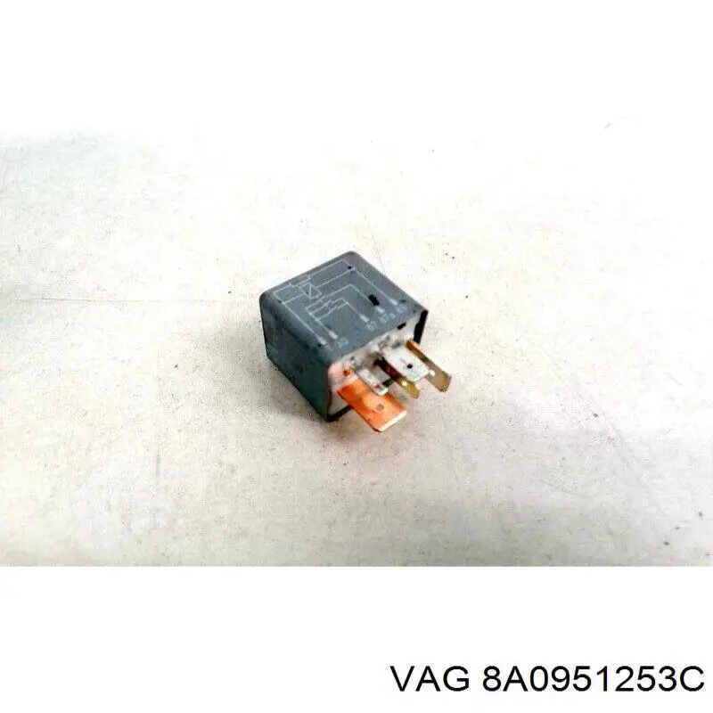  VAG 8A0951253C ціна, від 52.77 USD
