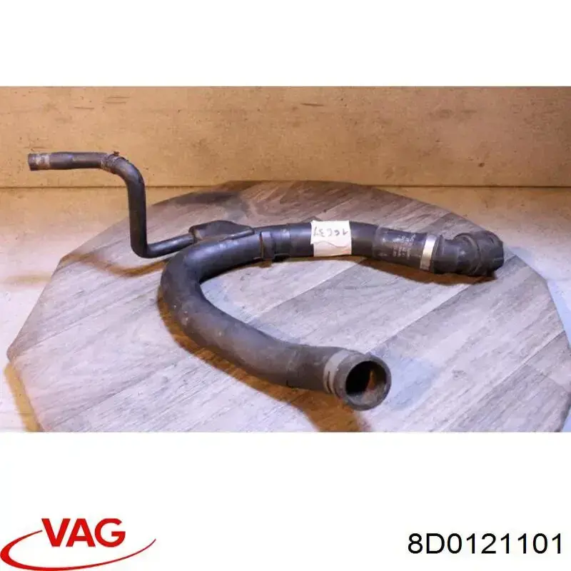 Купити 8D0121101 VAG Шланг/патрубок радіатора охолодження, верхній