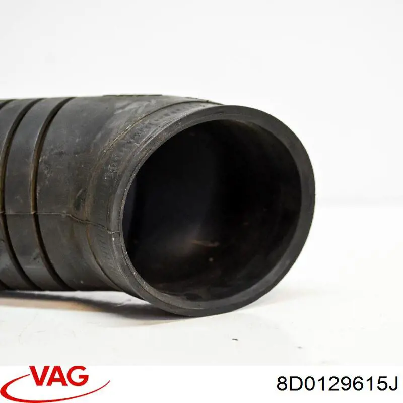 Патрубок повітряний, вихід повітряного фільтра VEMO/Vaico V107551 ціна, від 12.67 USD