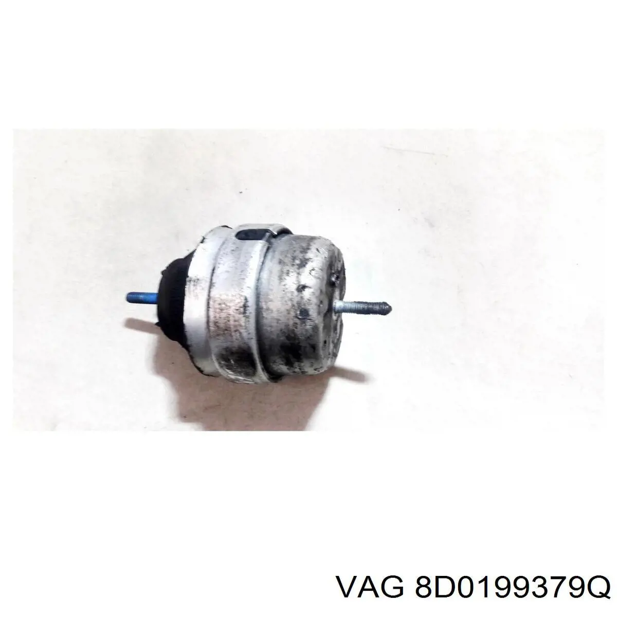 Купити 8D0199379Q VAG Подушка (опора) двигуна ліва/права