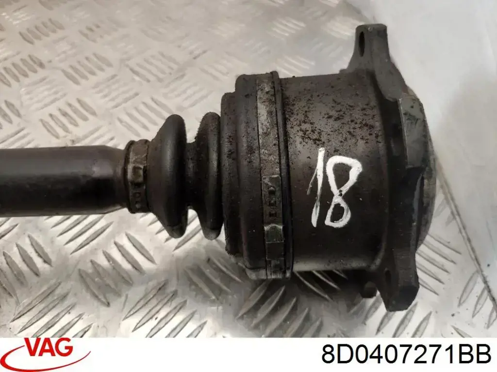 Купити 8D0407271BB VAG Ліва піввісь