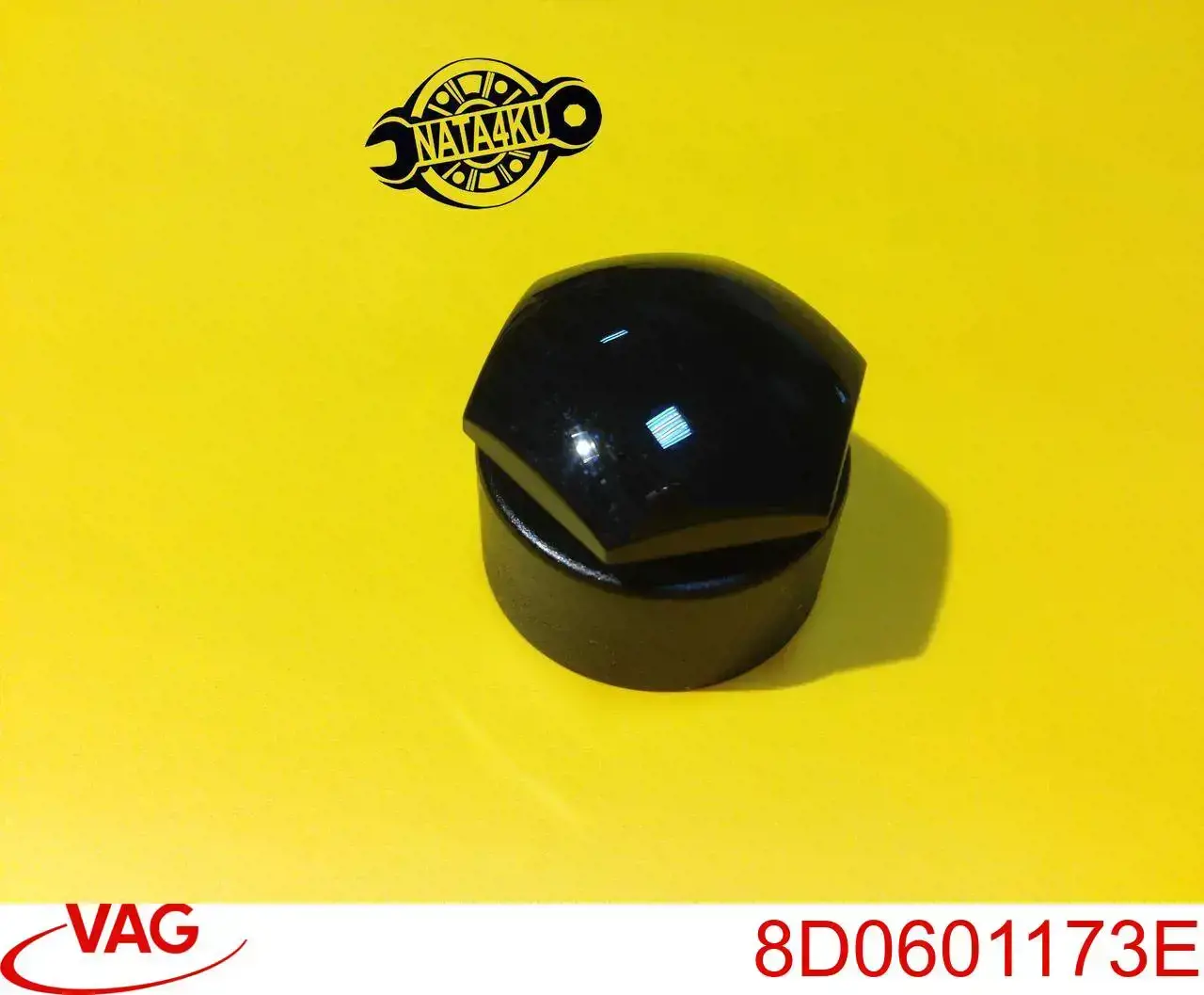 Купити 8D0601173E VAG Ковпачок гайки колеса