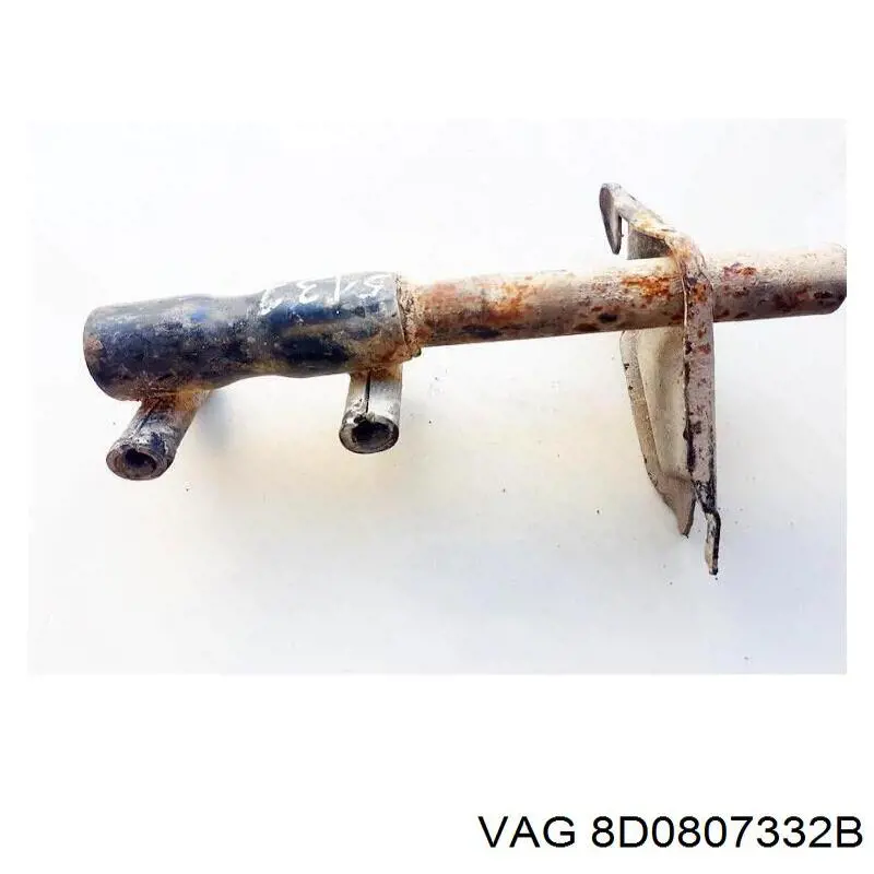 Кронштейн бампера заднього, правий VAG 8D0807332B ціна, від 5.62 USD