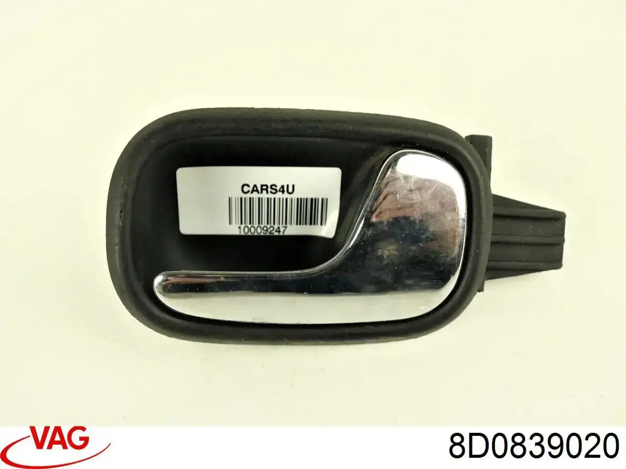 Ручка задньої двері внутрішня права VAG 8D0839020 ціна, від 4.43 USD