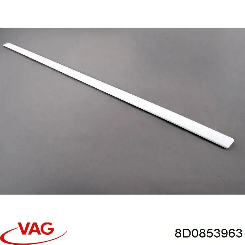 Купити 8D0853963GRU VAG Молдинг задніх лівих дверей