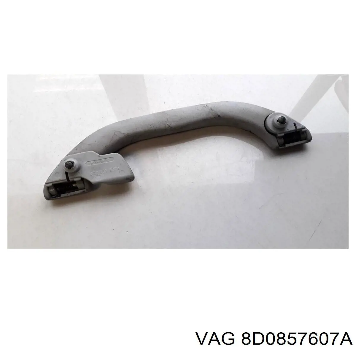 8D0857607A VAG 