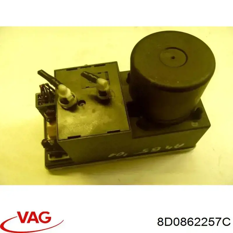  VAG 8D0862257C ціна, від 103.73 USD