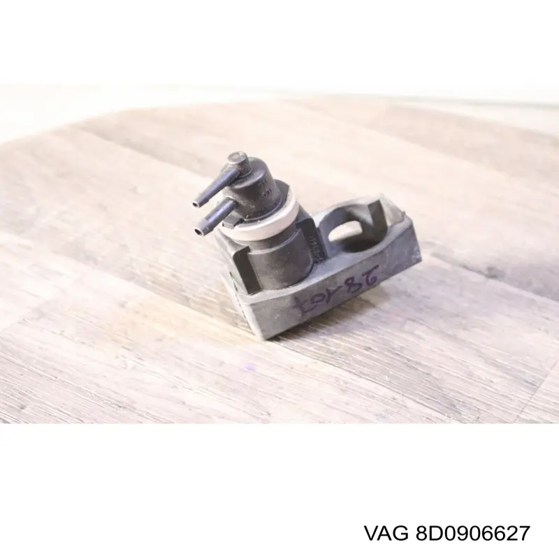 Клапан перетворювач тиску наддуву (соленоїд) 8D0906627 VAG