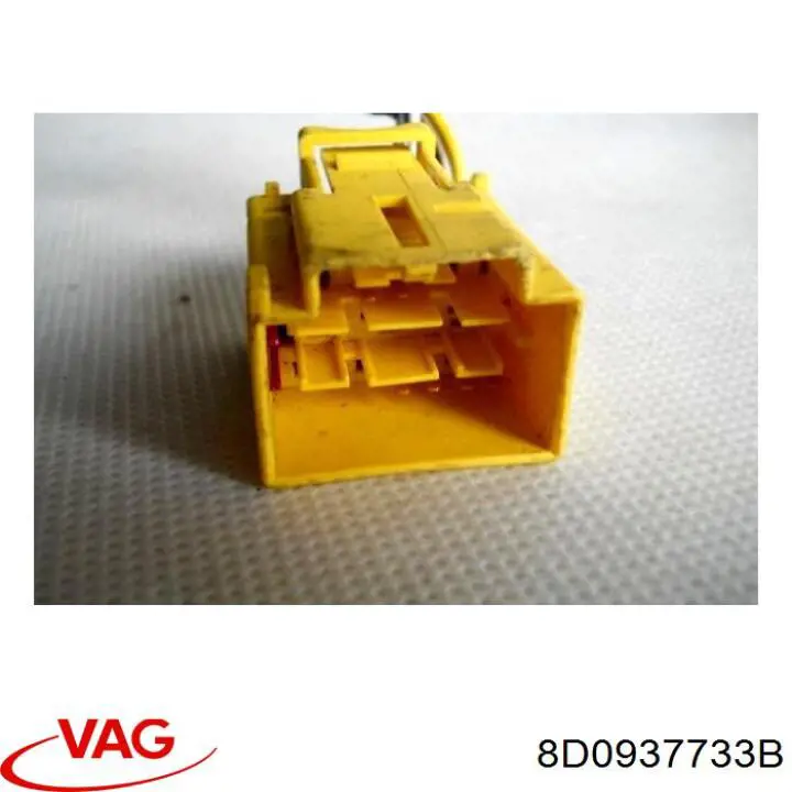  8D0937733B VAG