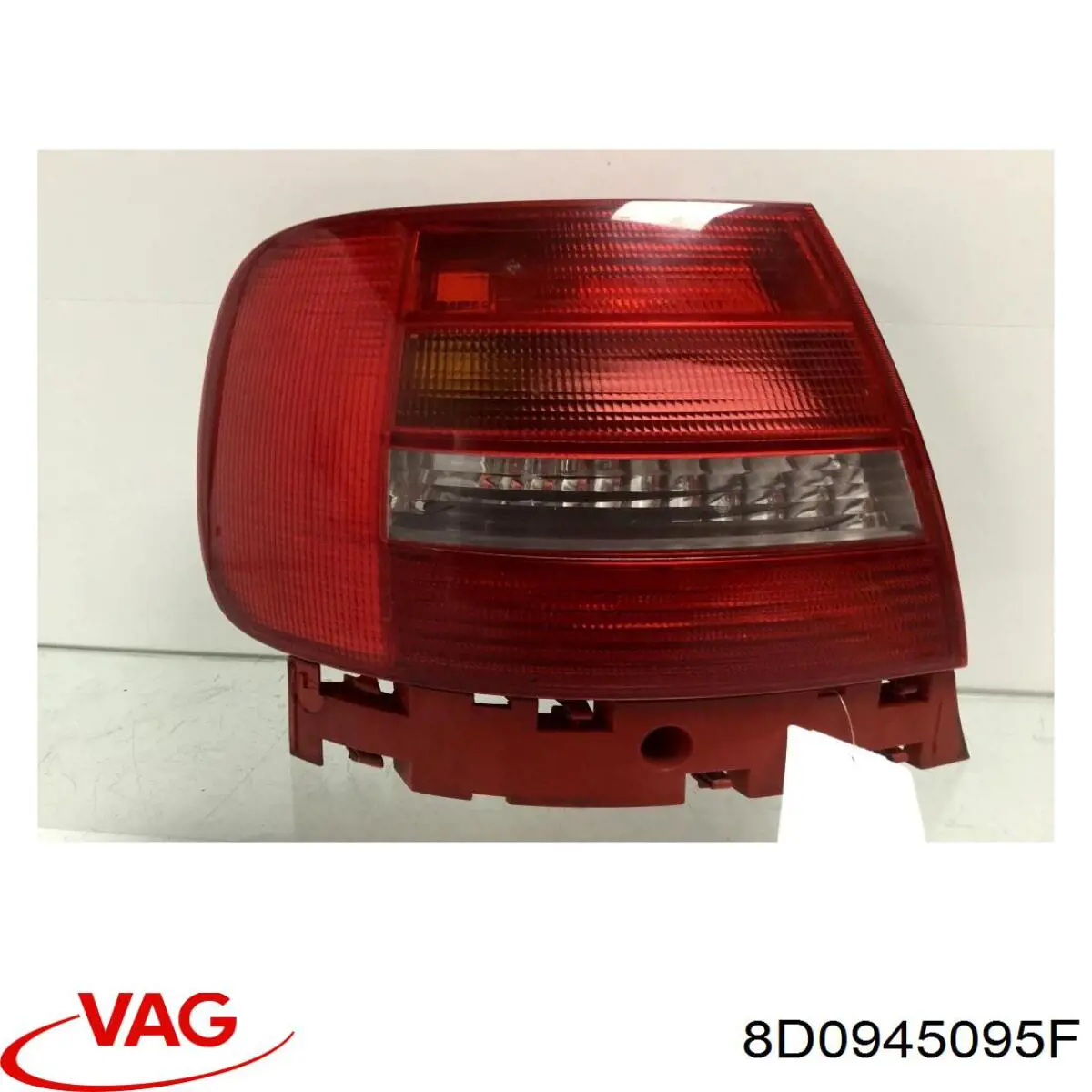 Купити 8D0945095F VAG Лівий стоп