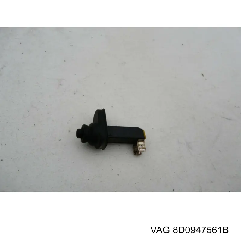 8D0947561B VAG датчик закривання дверей (кінцевий вимикач)