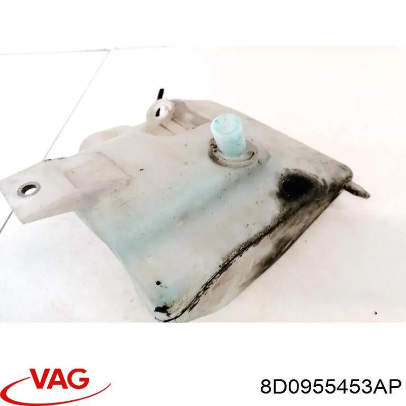 8D0955453AP VAG Бачок склоомивача