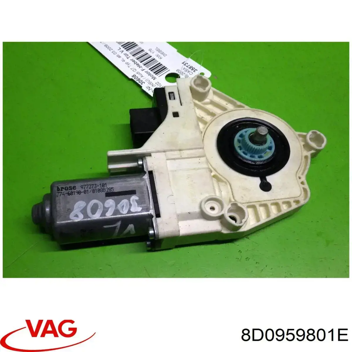 Двигун стеклопод'емника двері задньої, лівої 8D0959801C VAG