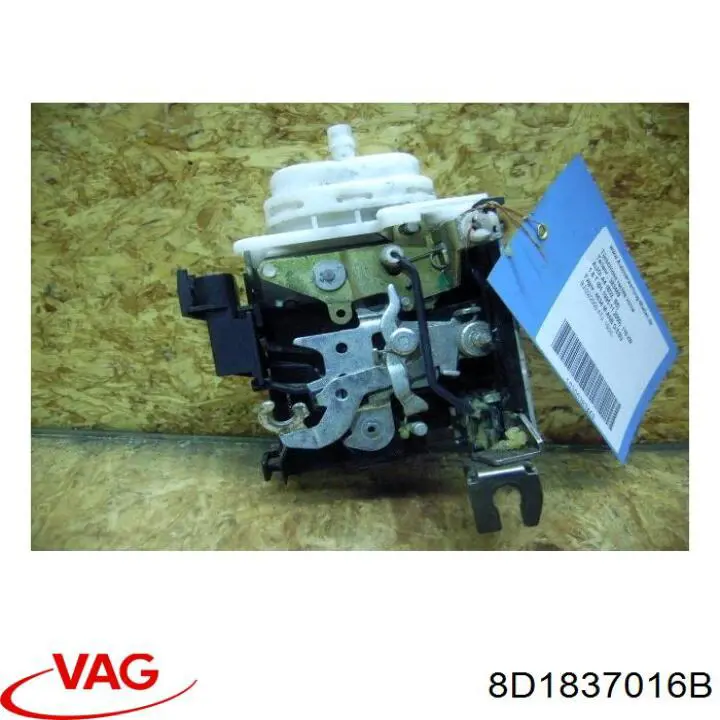Купити 8D1837016B VAG Замок дверки правої передньої