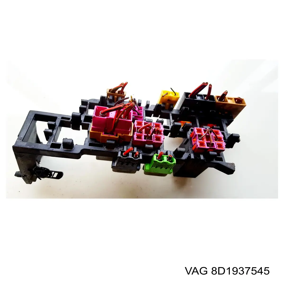 Купити 8D1937545 VAG Корпус запобіжників