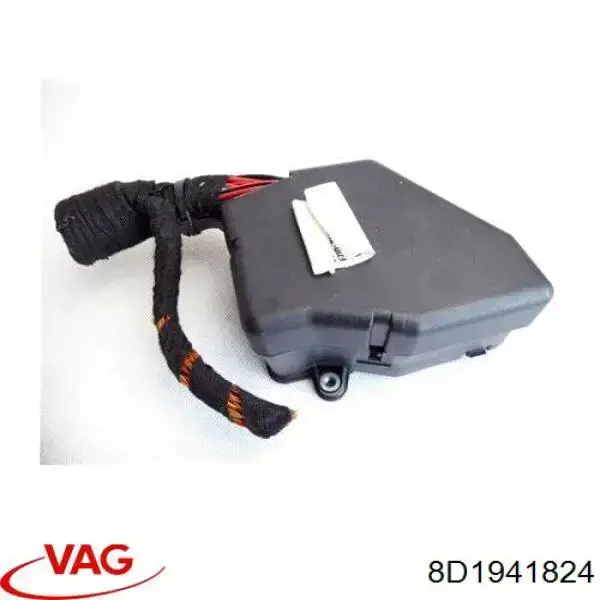 Купити 8D1941824 VAG Корпус запобіжників