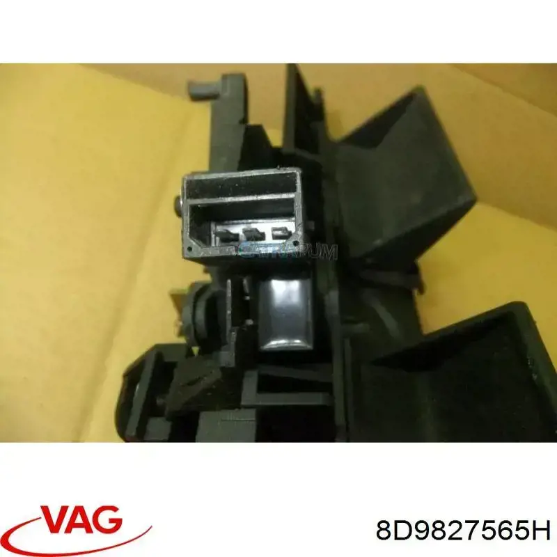 Замок дверей багажника VAG 8D9827565H ціна, від 11.29 USD
