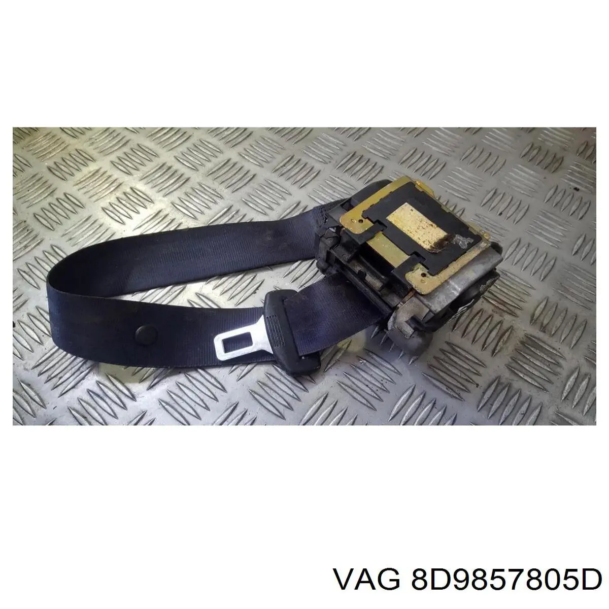Пасок безпеки задній лівий VAG 8D9857805D ціна, від 11.83 USD