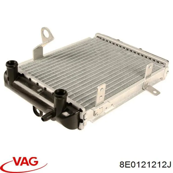 Радіатор охолодження двигуна, правий 8E0121212J VAG