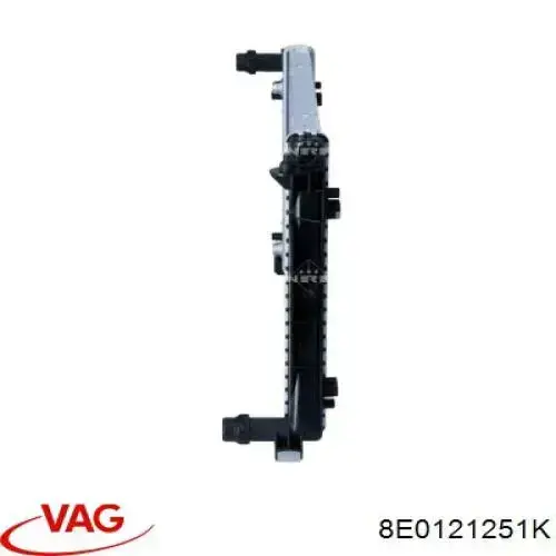 Купити 8E0121251K VAG Радіатор двигуна