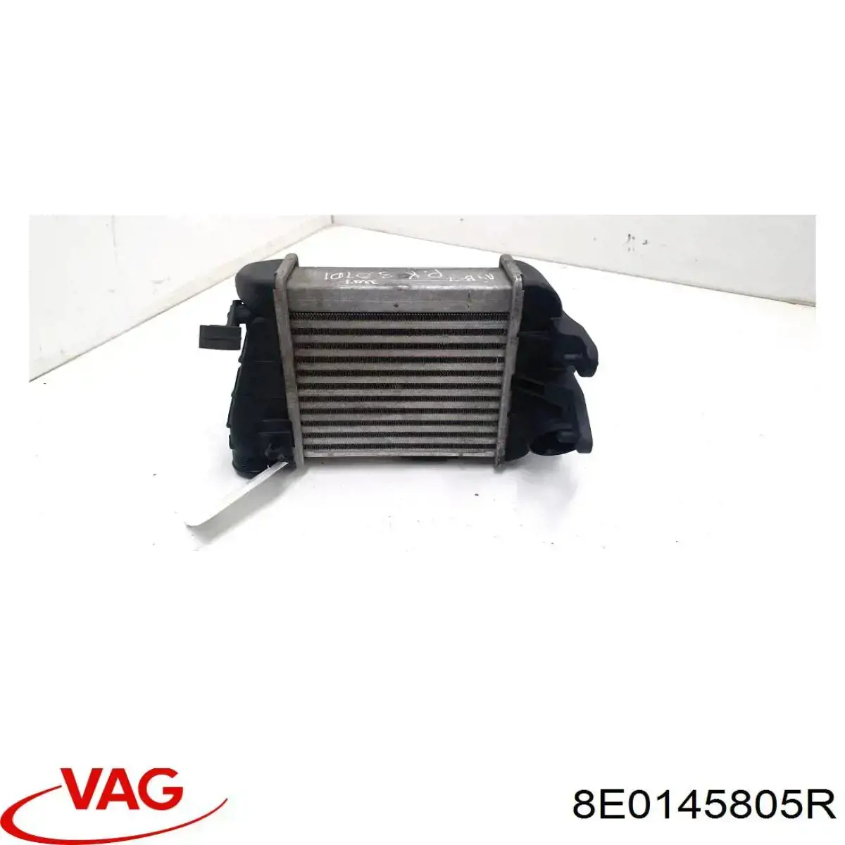 Система охолодження наддувочного повітря VAG 8E0145805R ціна, від 63.35 USD
