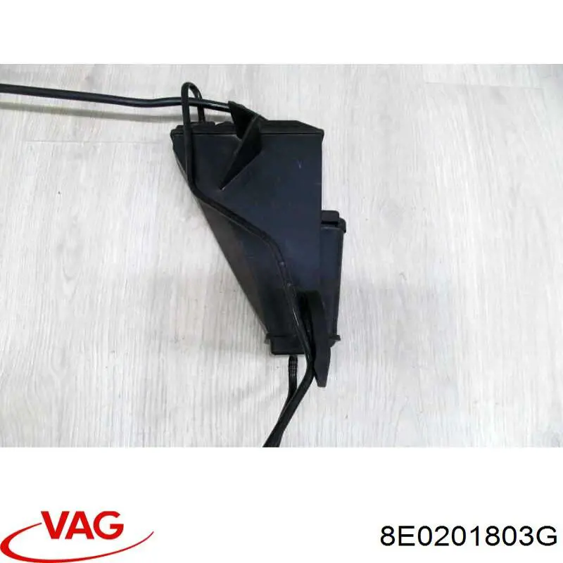 Купити 8E0201803G VAG Абсорбер парів