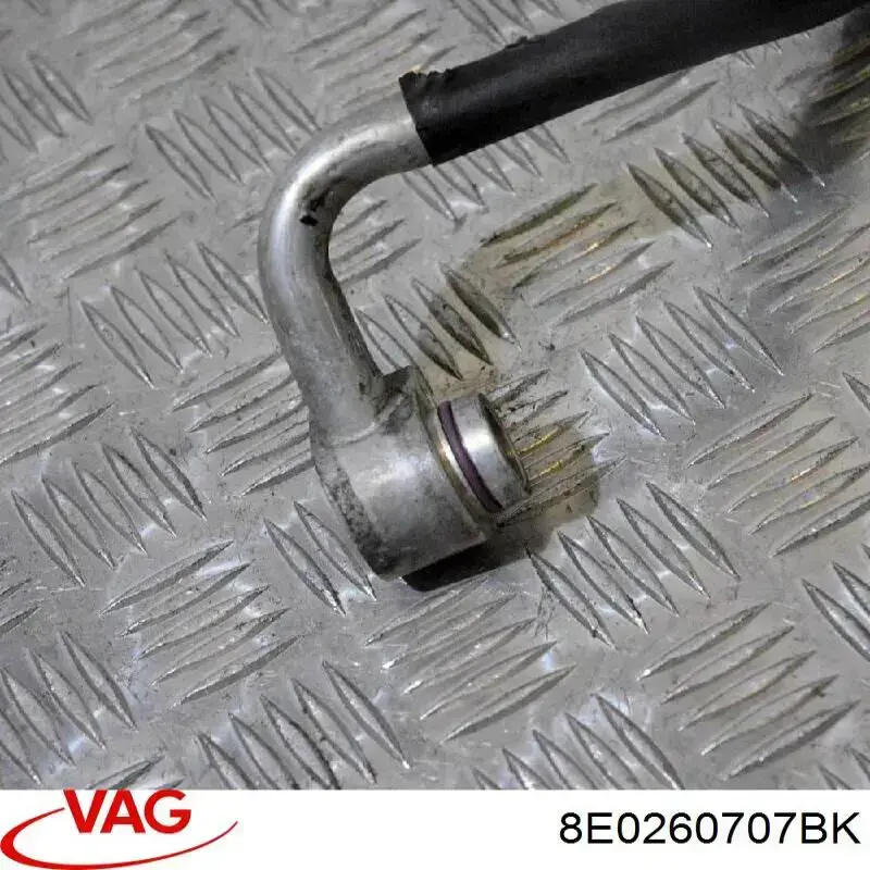Купити 8E0260707BK VAG Шланг кондиціонера, від компресора до радіатора